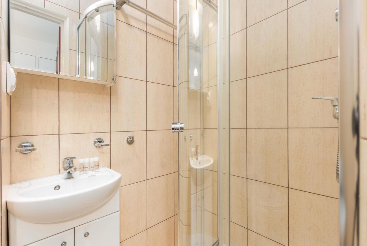 Warsaw Studio Apartment Chmielna By Noclegi Renters Varsóvia Exterior foto